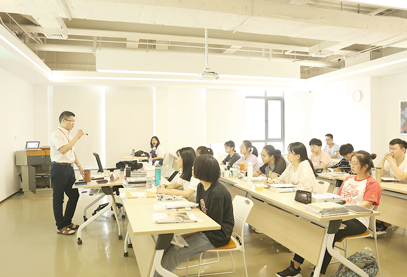 影視表演培訓(xùn)班